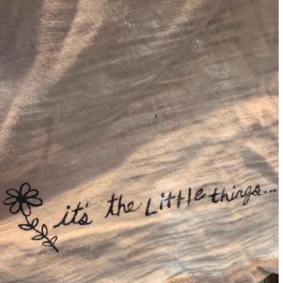 Natural Life XL Beige Long Sleeve Graphic Tee Peace Sign It's the Little Things - Picture 7 of 7